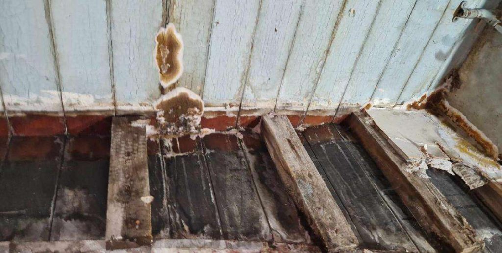 Timber rot repairs.